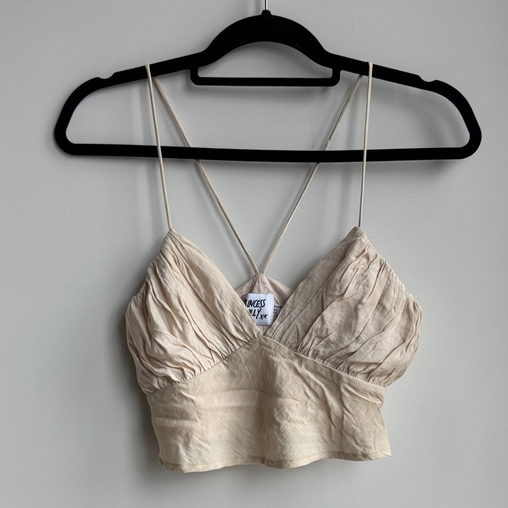 Princess Polly Cream Crop Tank Top Size 2